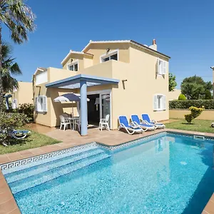 Amarillas Villa